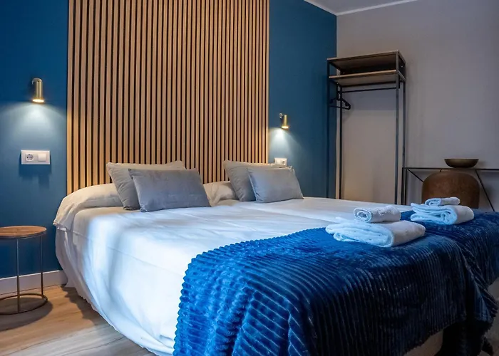 Casa Ollerias - Anterior Ronda 3*