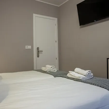 Casa Ollerias - Anterior Ronda 3* Кордова