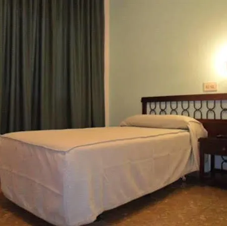 Гостьовий будинок Casa Ollerias - Anterior Ronda 3*