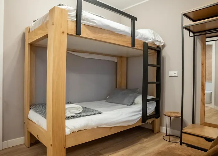 Casa Ollerias - Anterior Ronda 3*